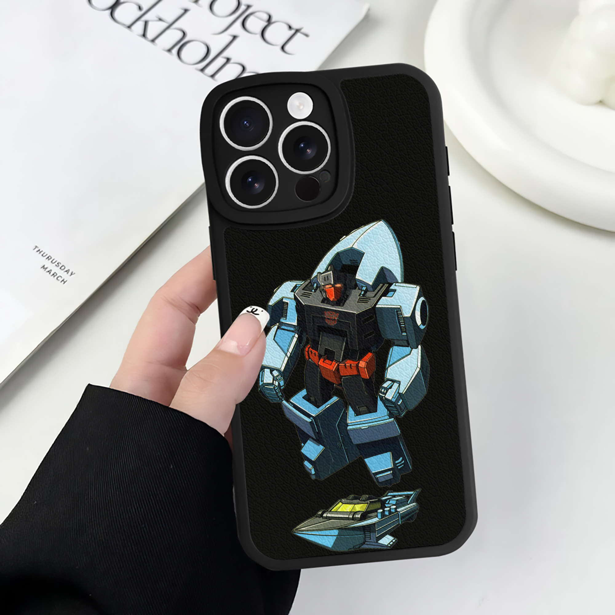 （画像用）  【iPhone 16シリーズ対応】シリコンスマホケース（レザー調） 材質：シリコン